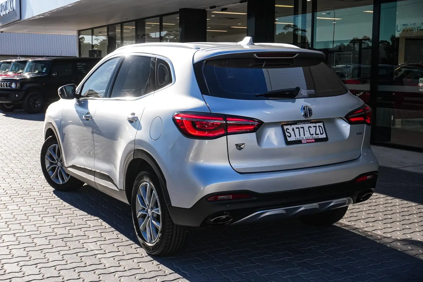 2022 MG HS Gallery Image 3