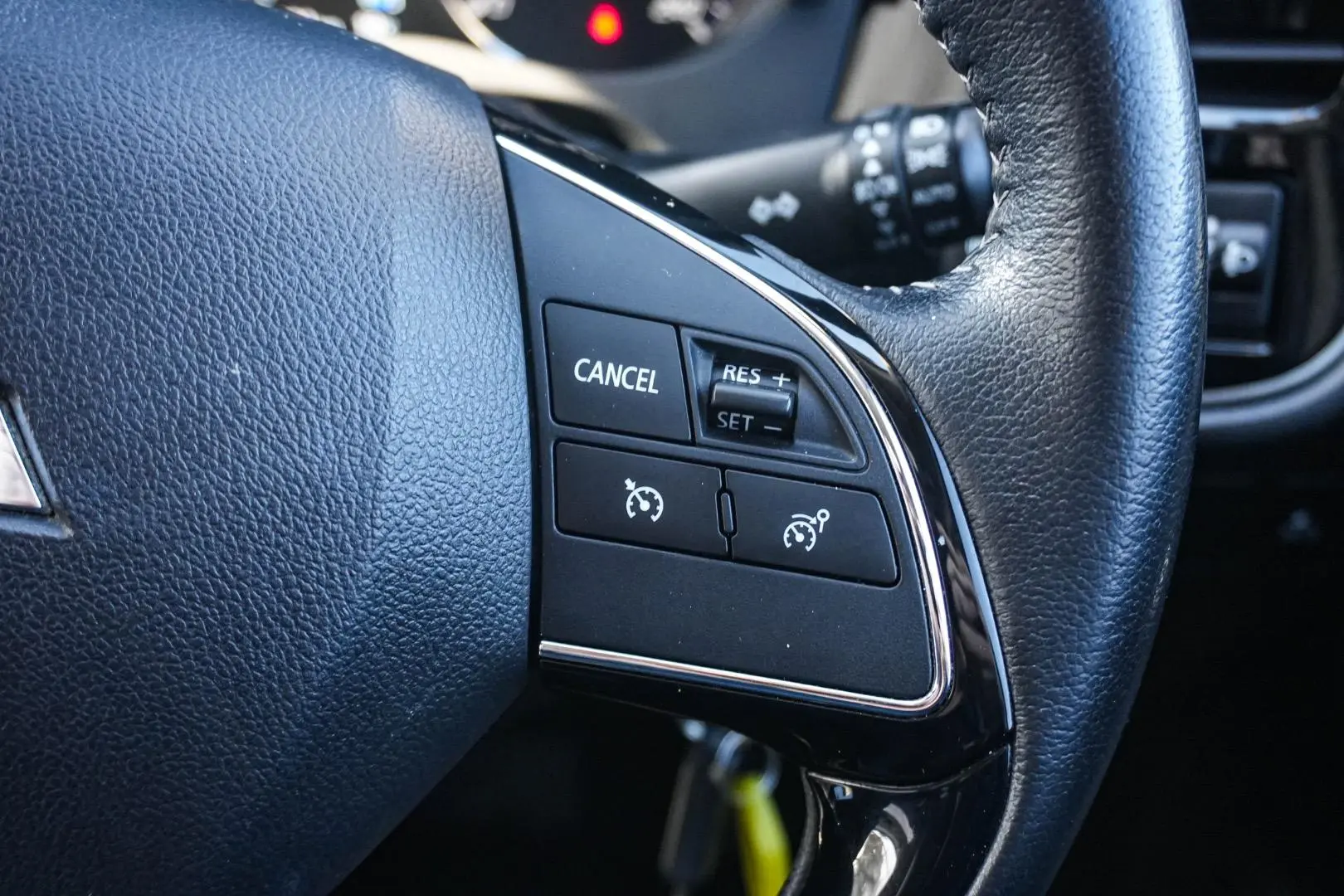 2019 Mitsubishi Outlander Gallery Image 21