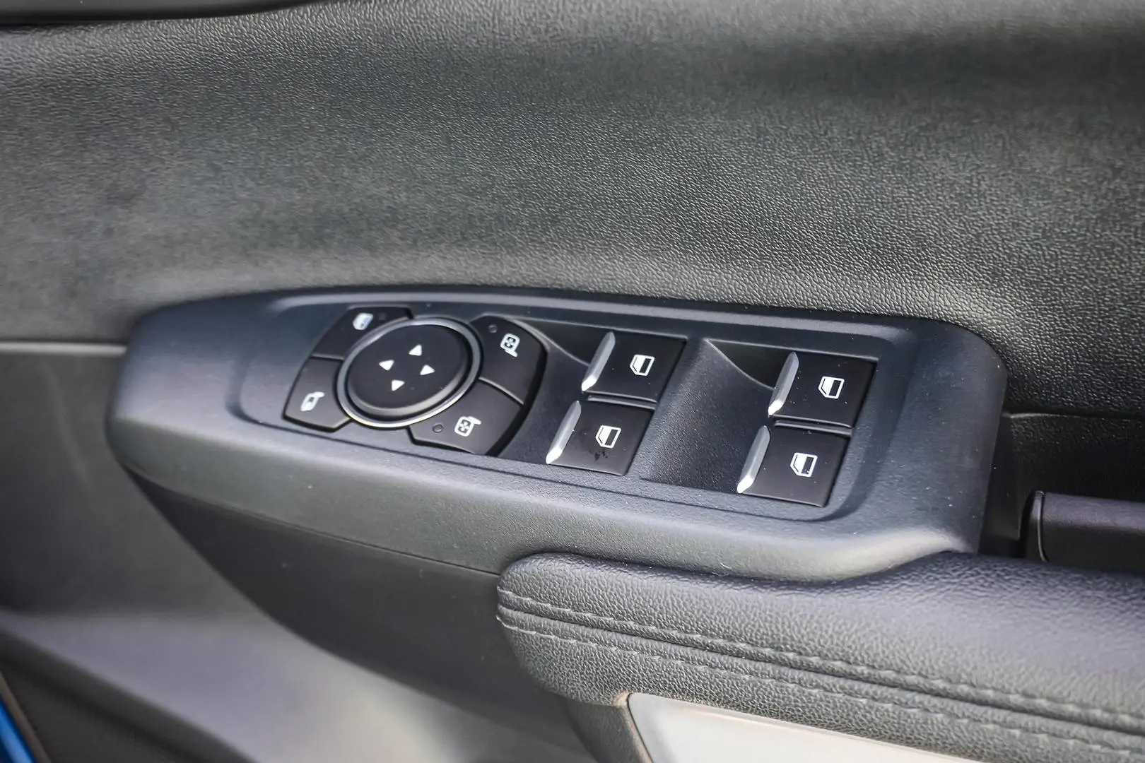 2024 Ford Everest Gallery Image 18