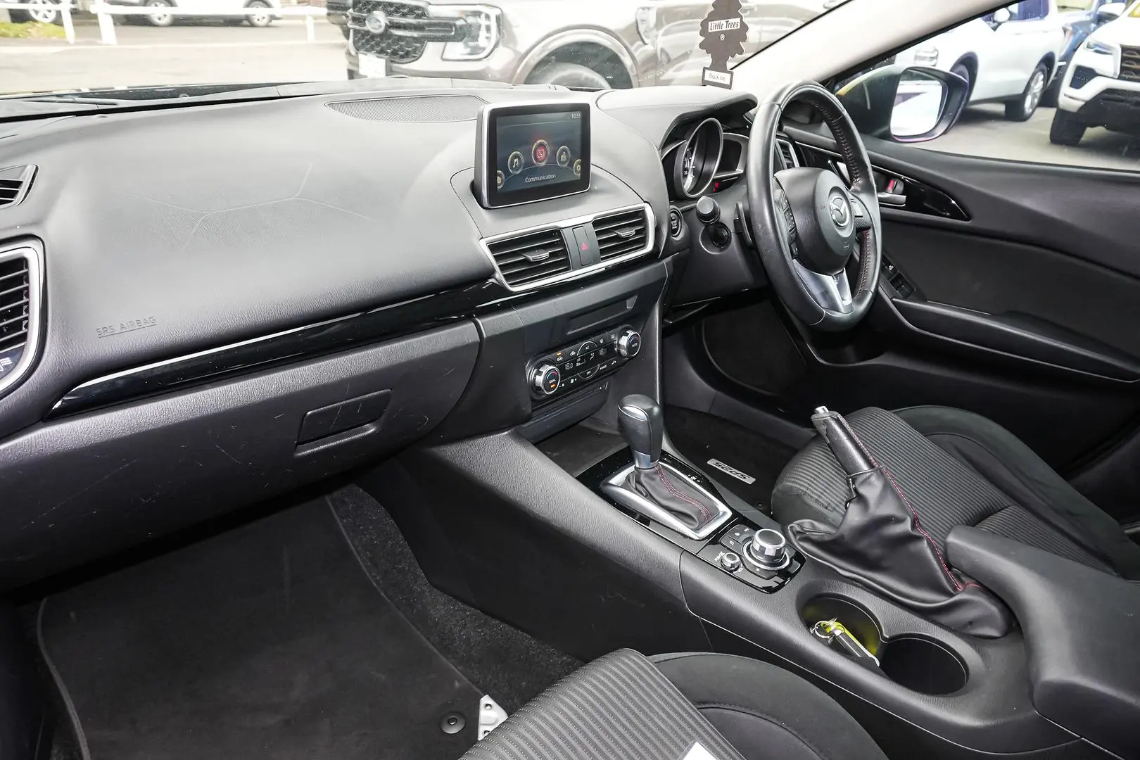 2016 Mazda 3 Gallery Image 11