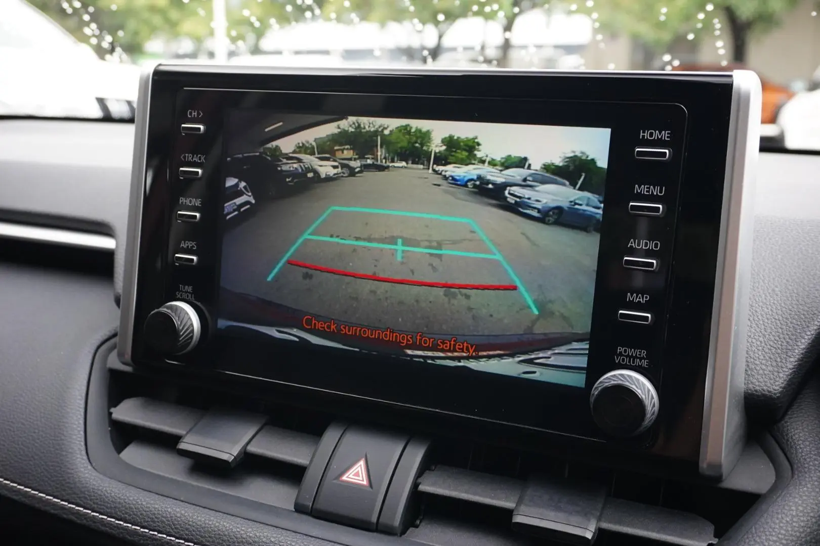 2020 Toyota RAV4 Gallery Image 22