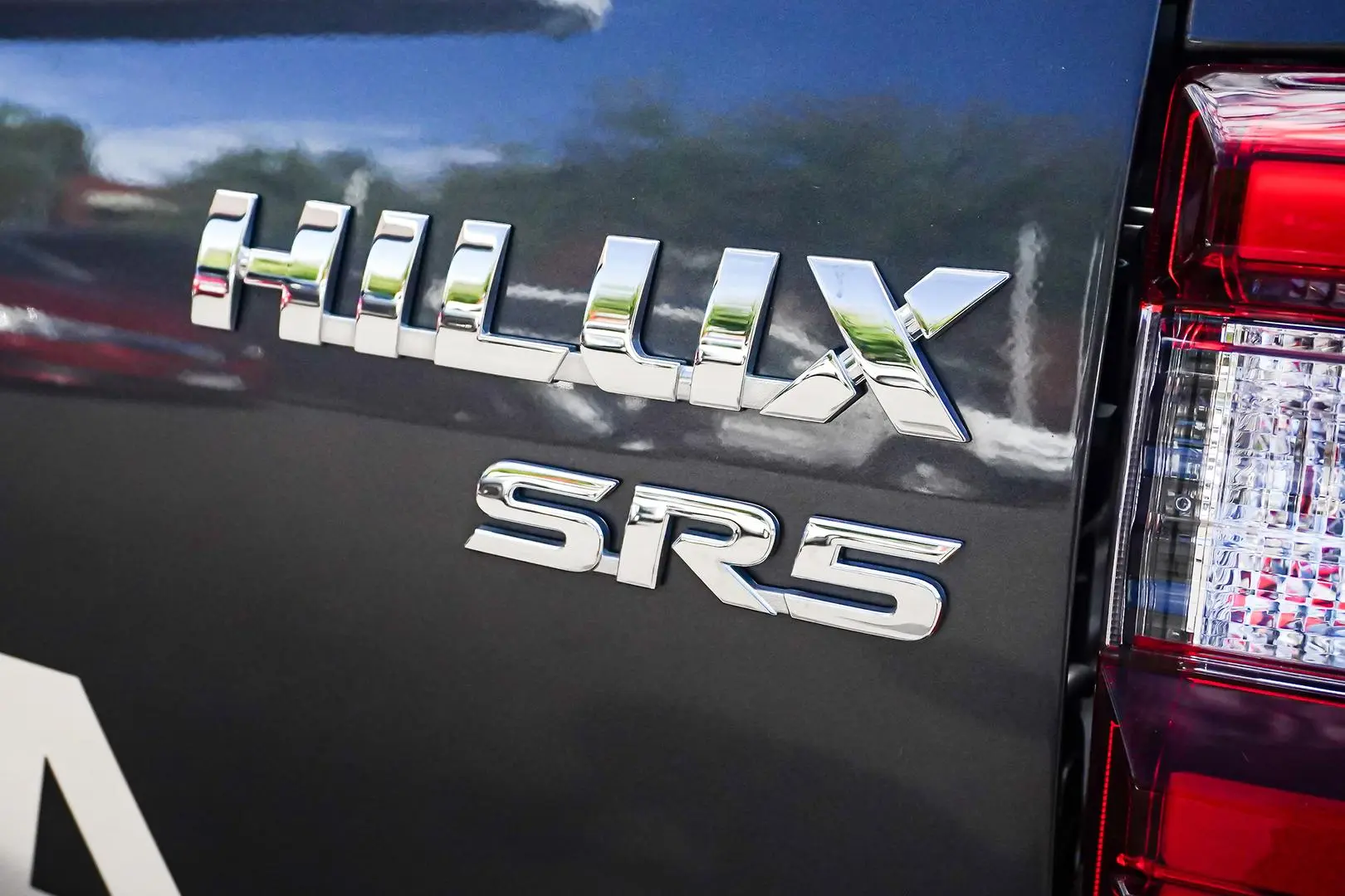 2023 Toyota Hilux Gallery Image 15