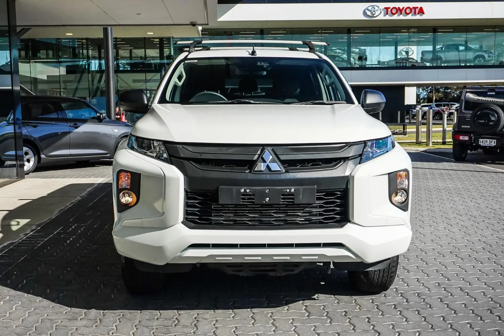 2023 Mitsubishi Triton Gallery Image 5