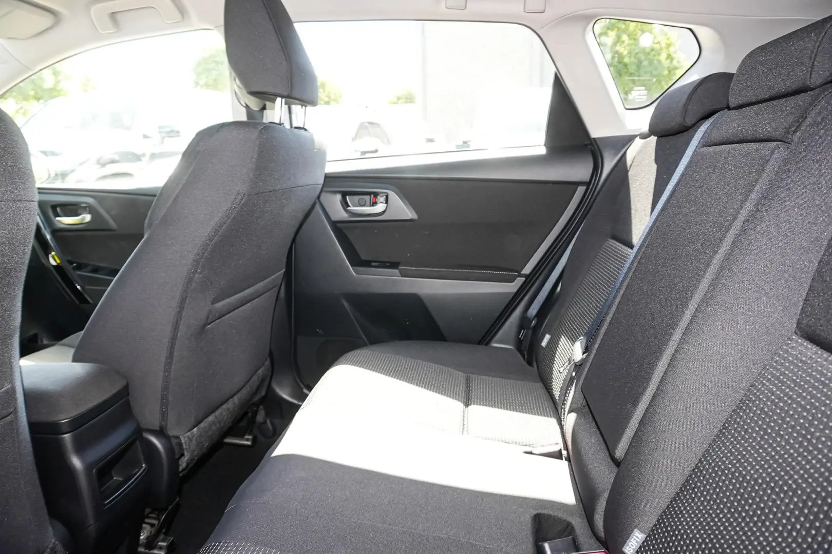 2017 Toyota Corolla Gallery Image 8