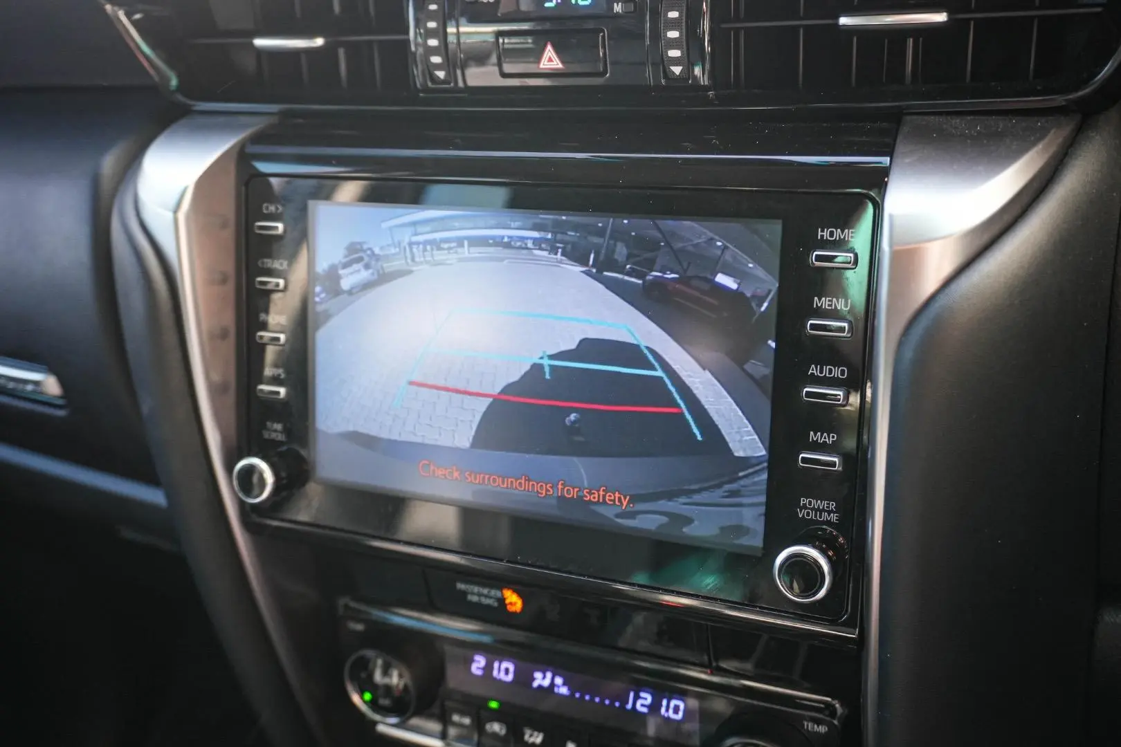 2022 Toyota Fortuner Gallery Image 21