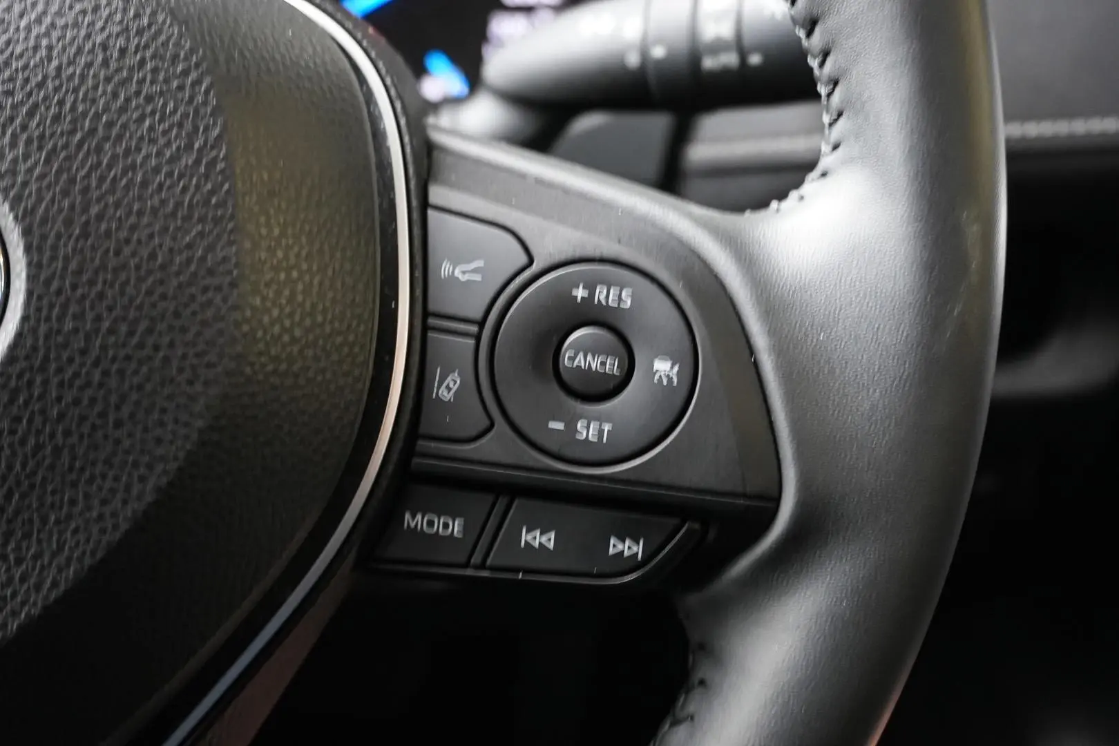 2022 Toyota RAV4 Gallery Image 21