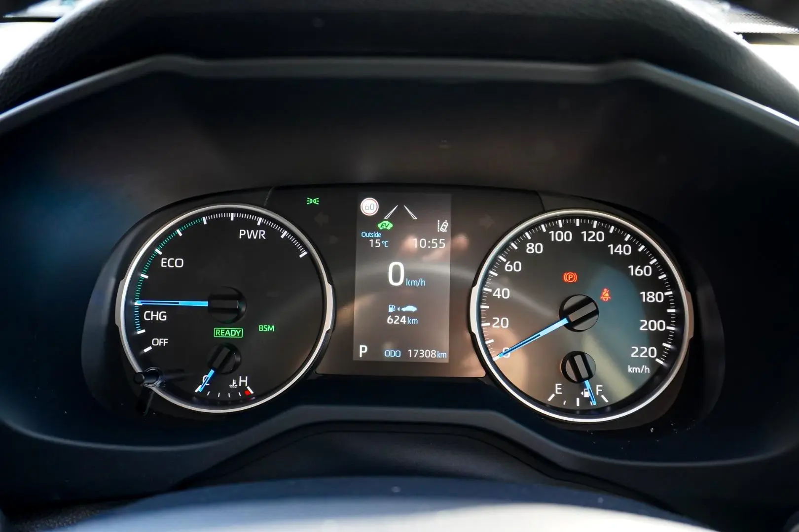 2022 Toyota RAV4 Gallery Image 18