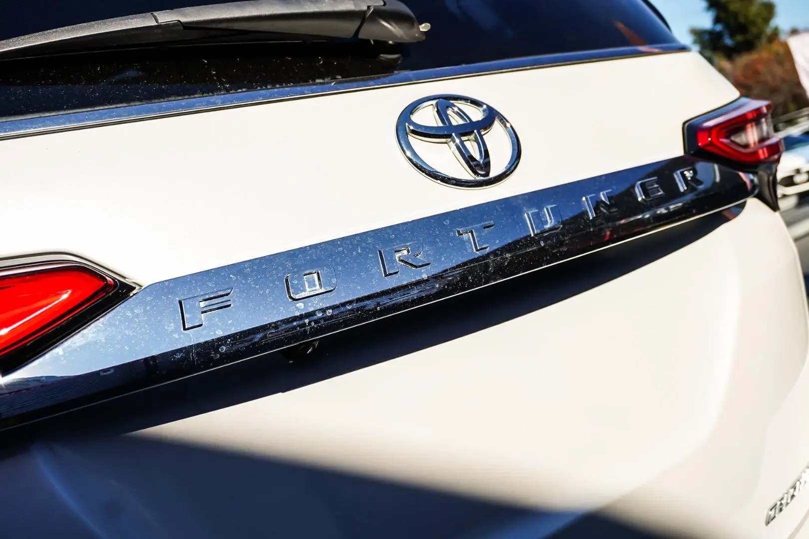 2021 Toyota Fortuner Gallery Image 15