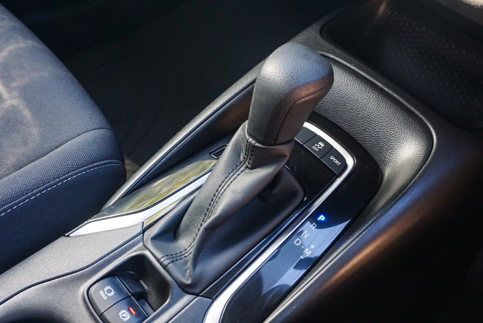 2021 Toyota Corolla Gallery Image 16