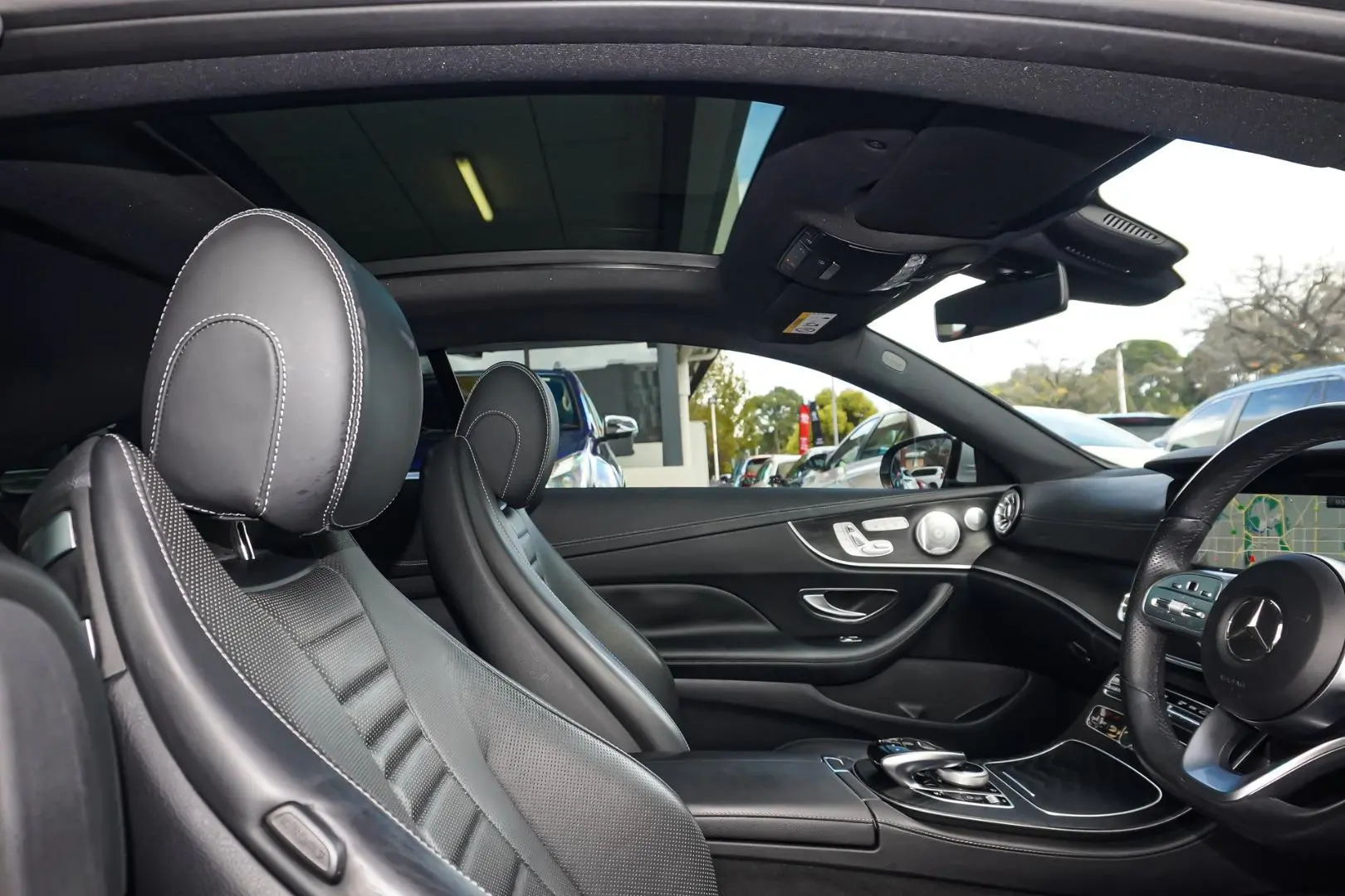 2019 Mercedes-Benz E-Class Gallery Image 8