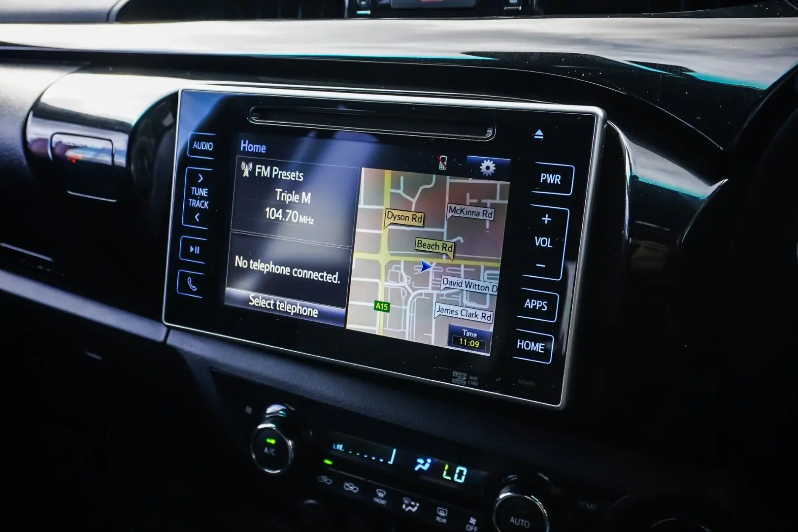 2019 Toyota Hilux Gallery Image 22