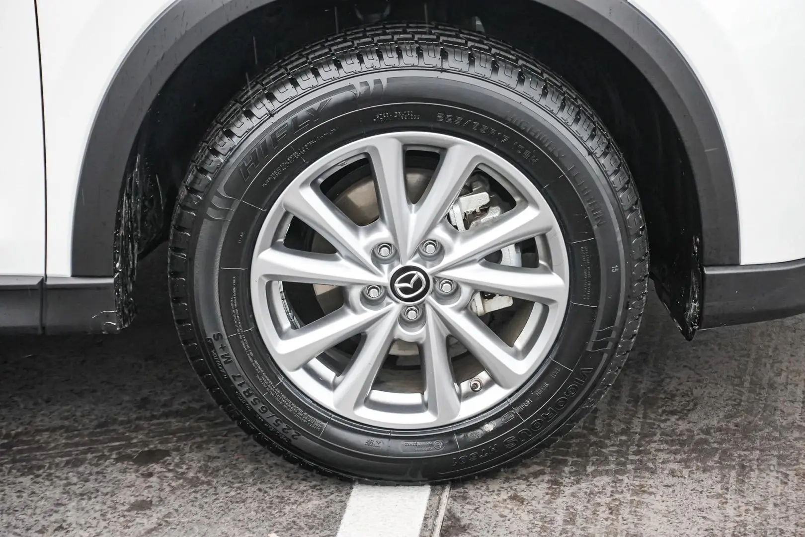 2024 Mazda CX-5 Gallery Image 13