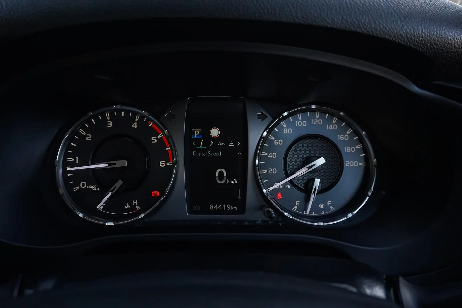 2021 Toyota Hilux Gallery Image 17