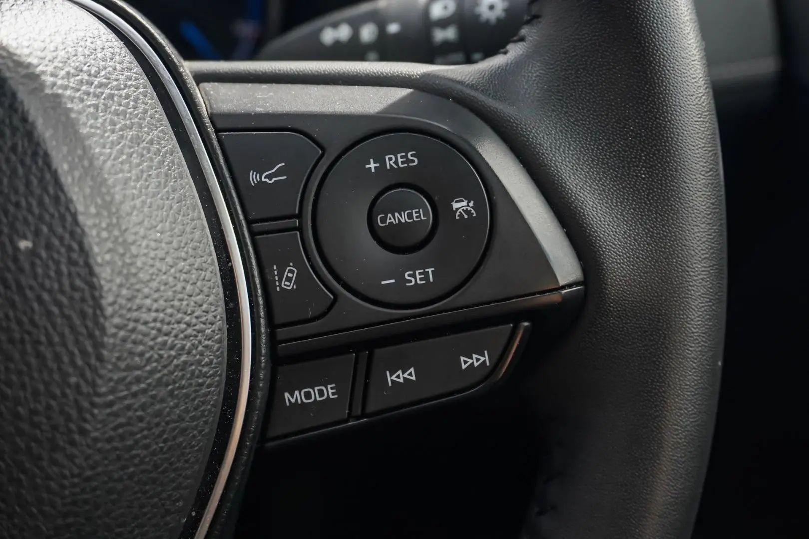 2024 Toyota RAV4 Gallery Image 21