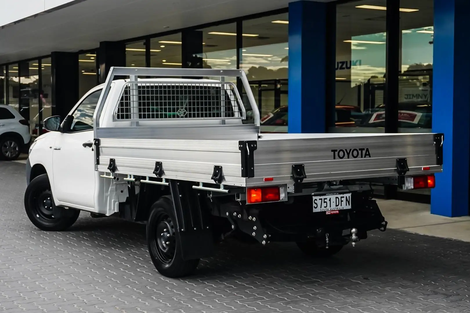 2020 Toyota Hilux Gallery Image 2