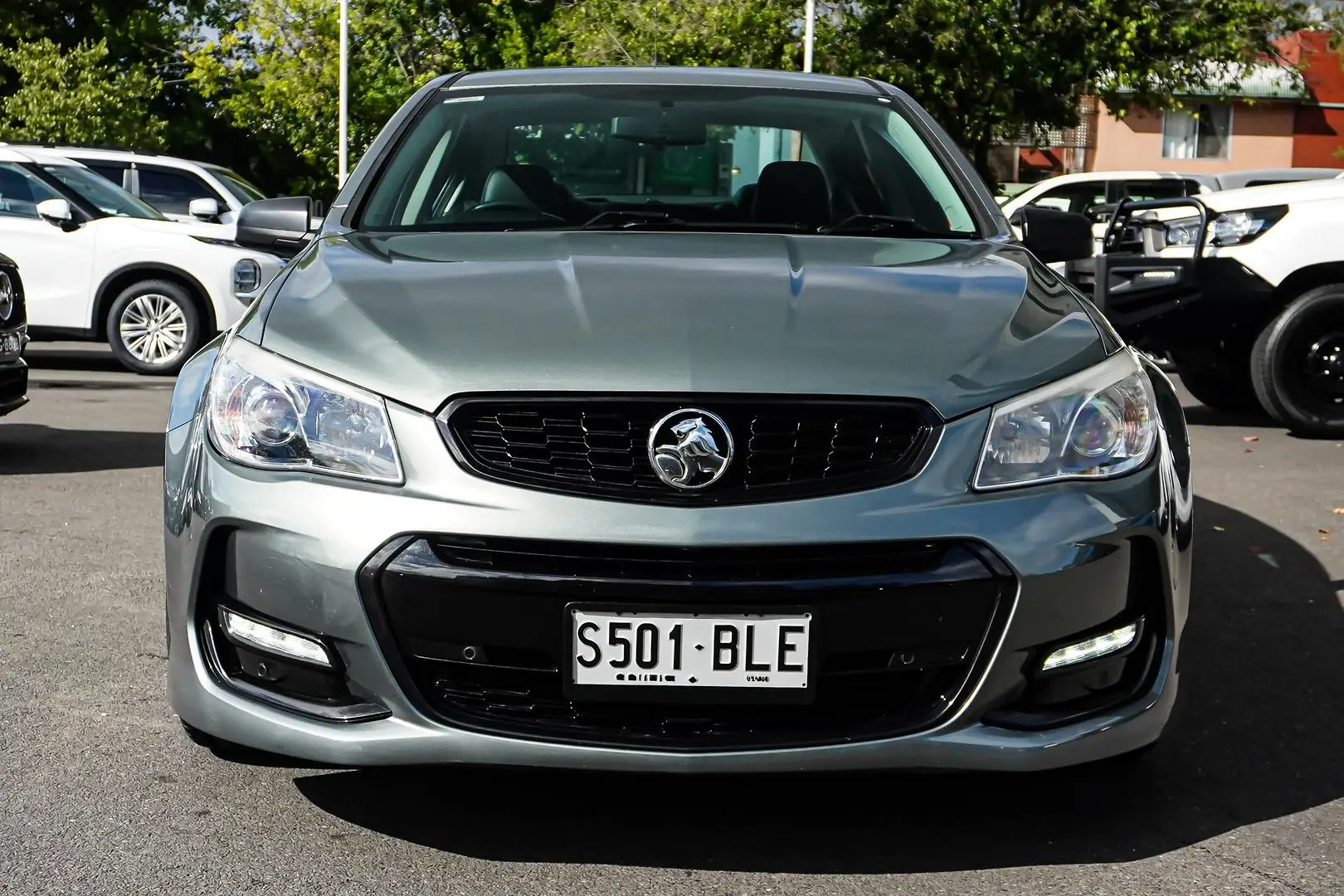 2016 Holden Commodore Gallery Image 5