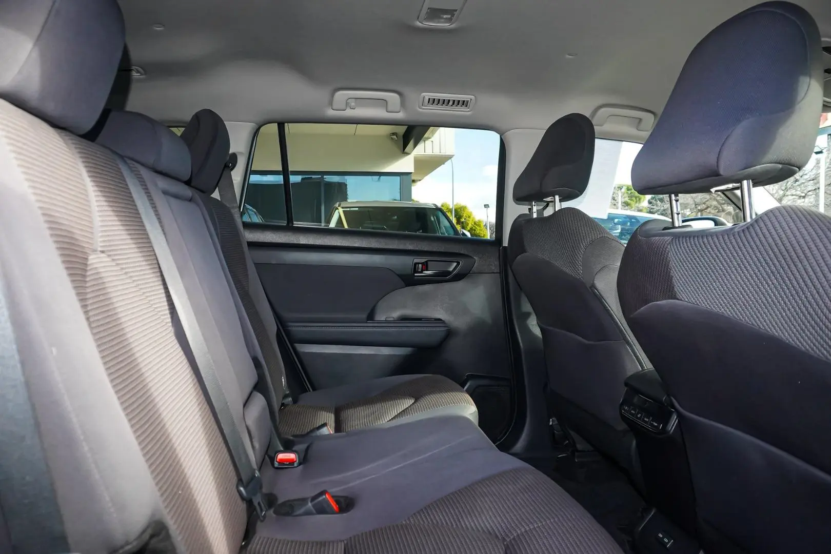 2024 Toyota Kluger Gallery Image 7