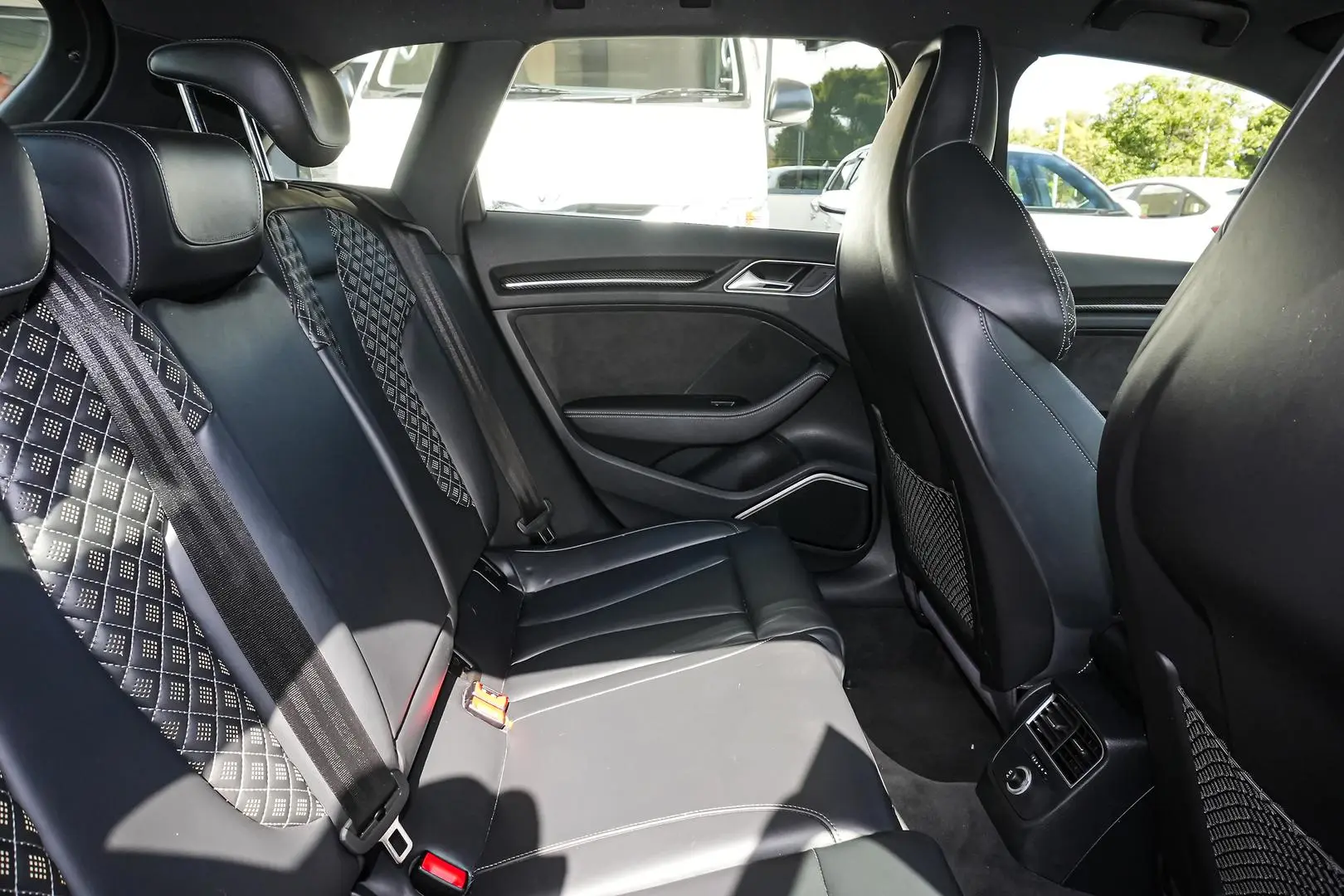 2018 Audi RS3 Gallery Image 14