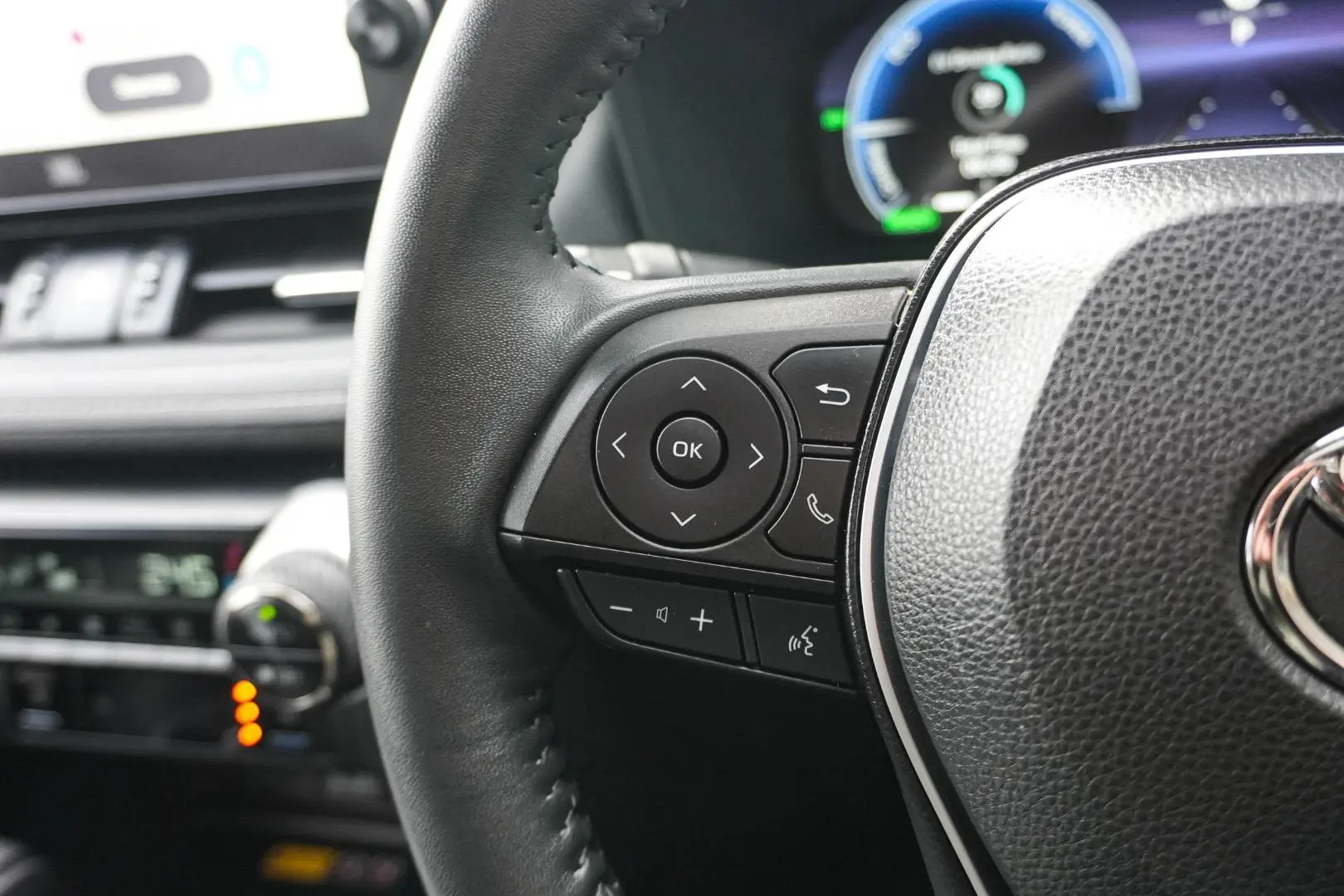 2023 Toyota RAV4 Gallery Image 19