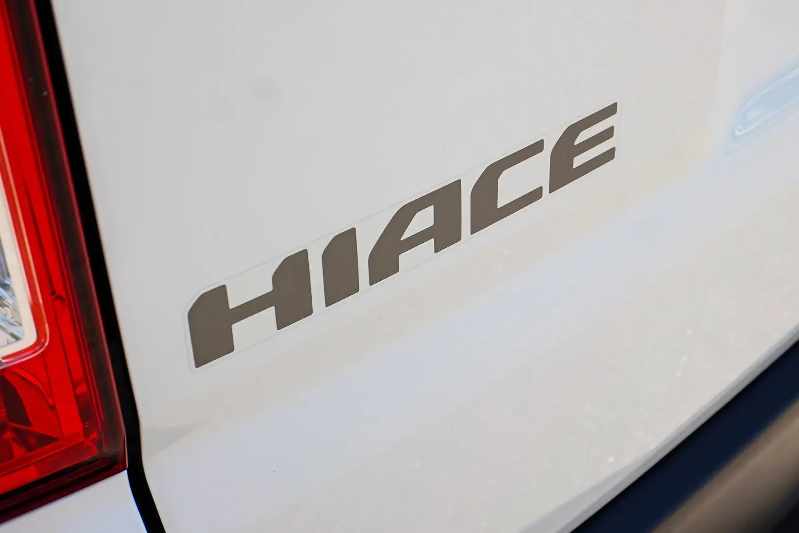 2021 Toyota Hiace Gallery Image 14