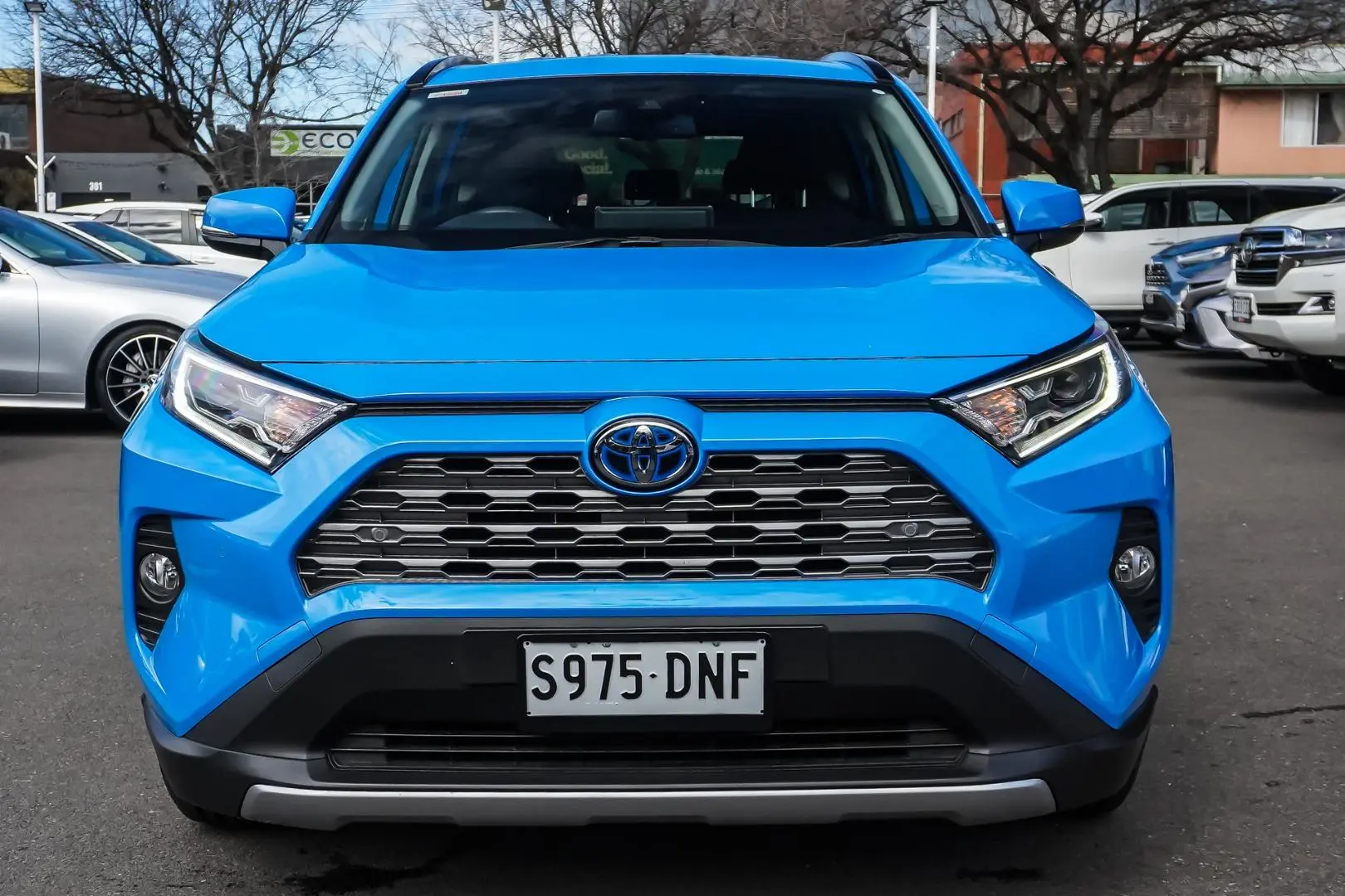 2020 Toyota RAV4 Gallery Image 4