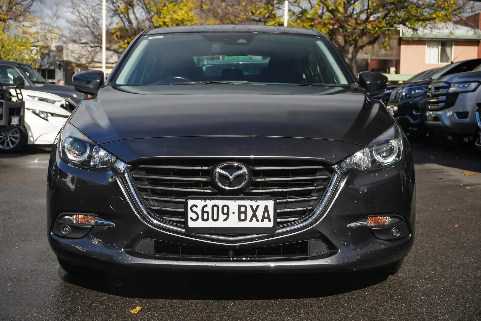 2018 Mazda 3 Gallery Image 4