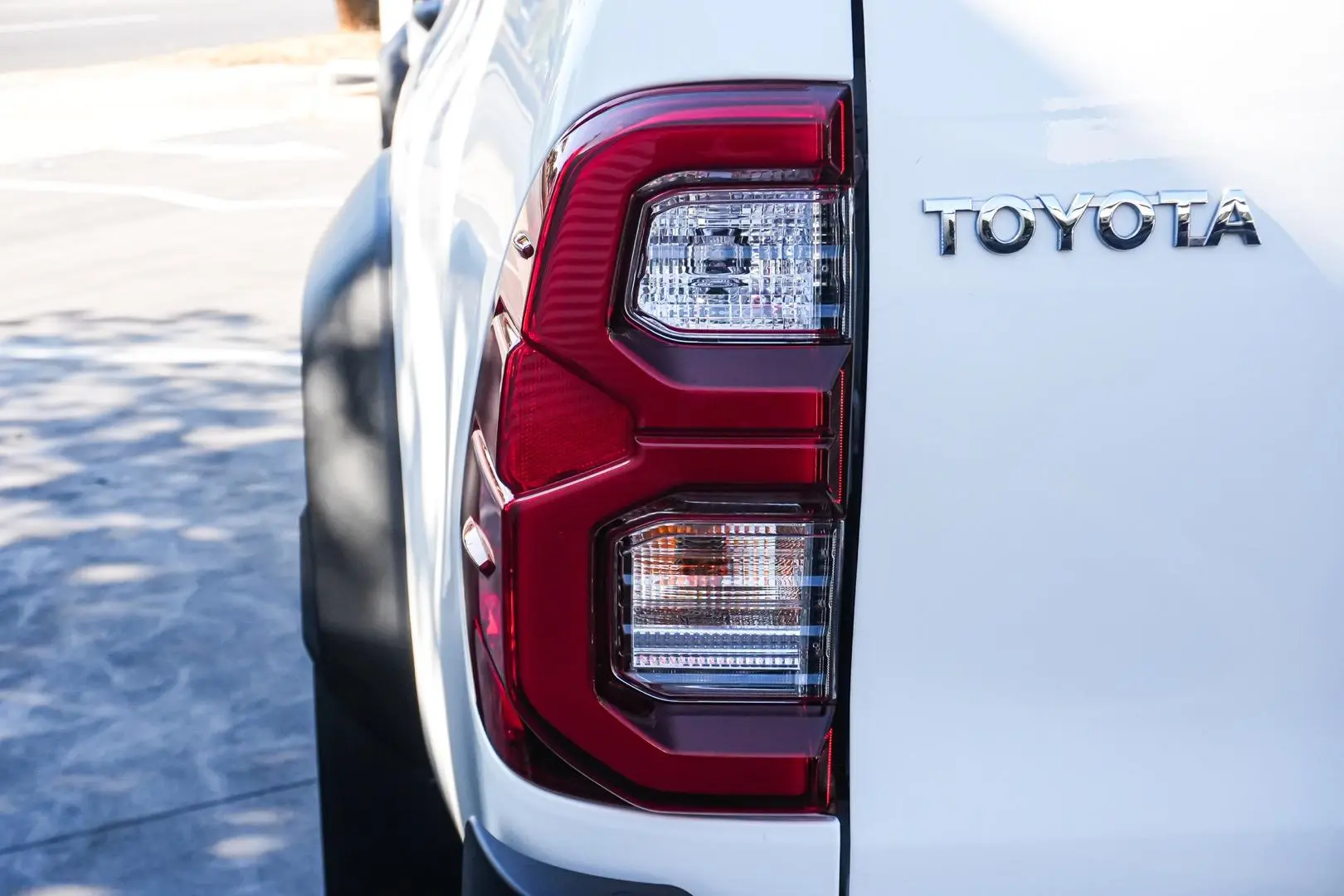 2024 Toyota Hilux Gallery Image 8