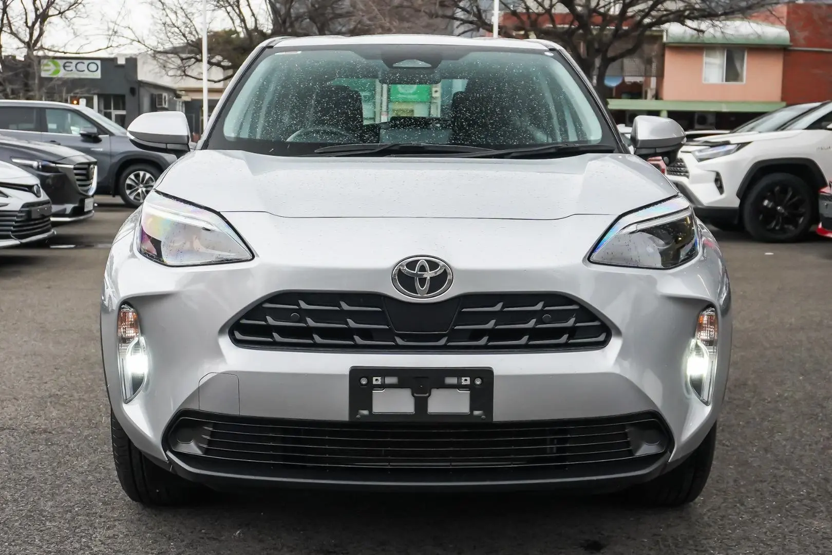 2025 Toyota Yaris Cross Gallery Image 5