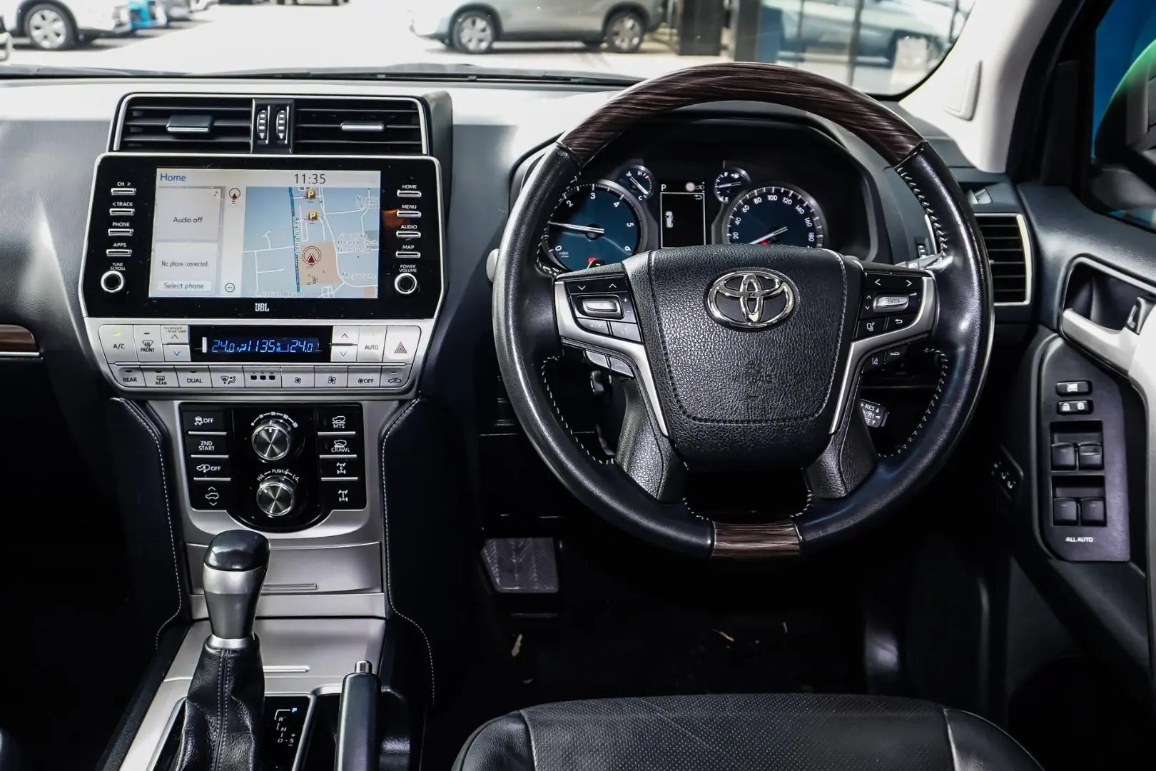 2021 Toyota Landcruiser Prado Gallery Image 9