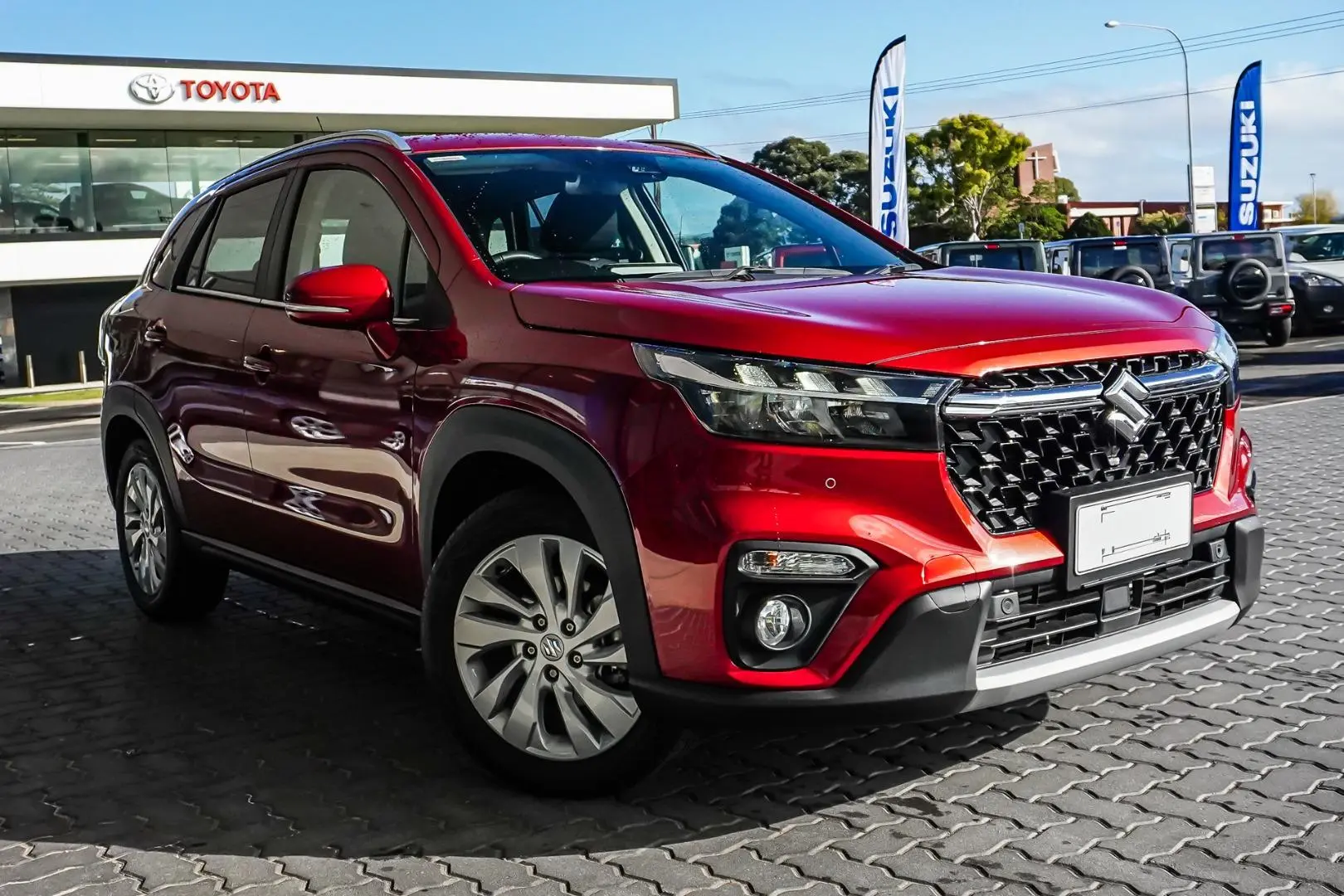 2023 Suzuki S-Cross Gallery Image 2