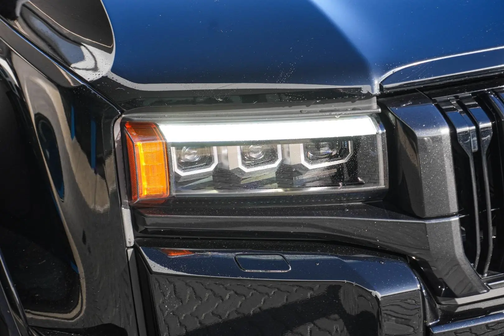 2024 Toyota Landcruiser Prado Gallery Image 12
