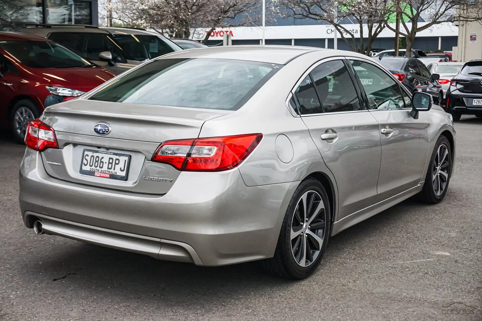 2017 Subaru Liberty Image 3