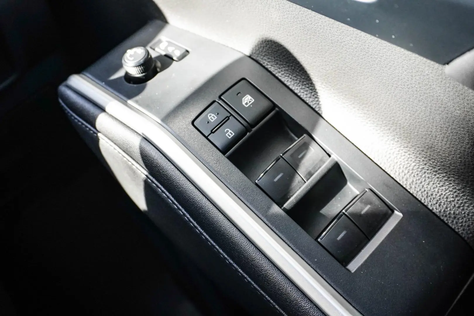 2023 Toyota Kluger Gallery Image 21