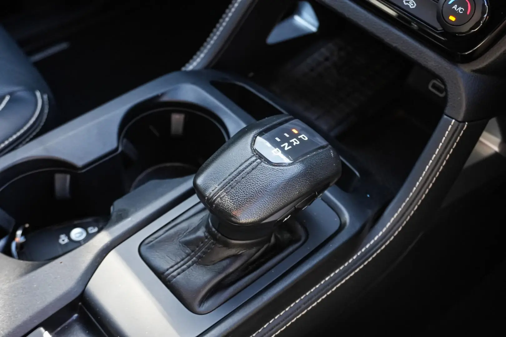 2024 Ford Everest Gallery Image 19