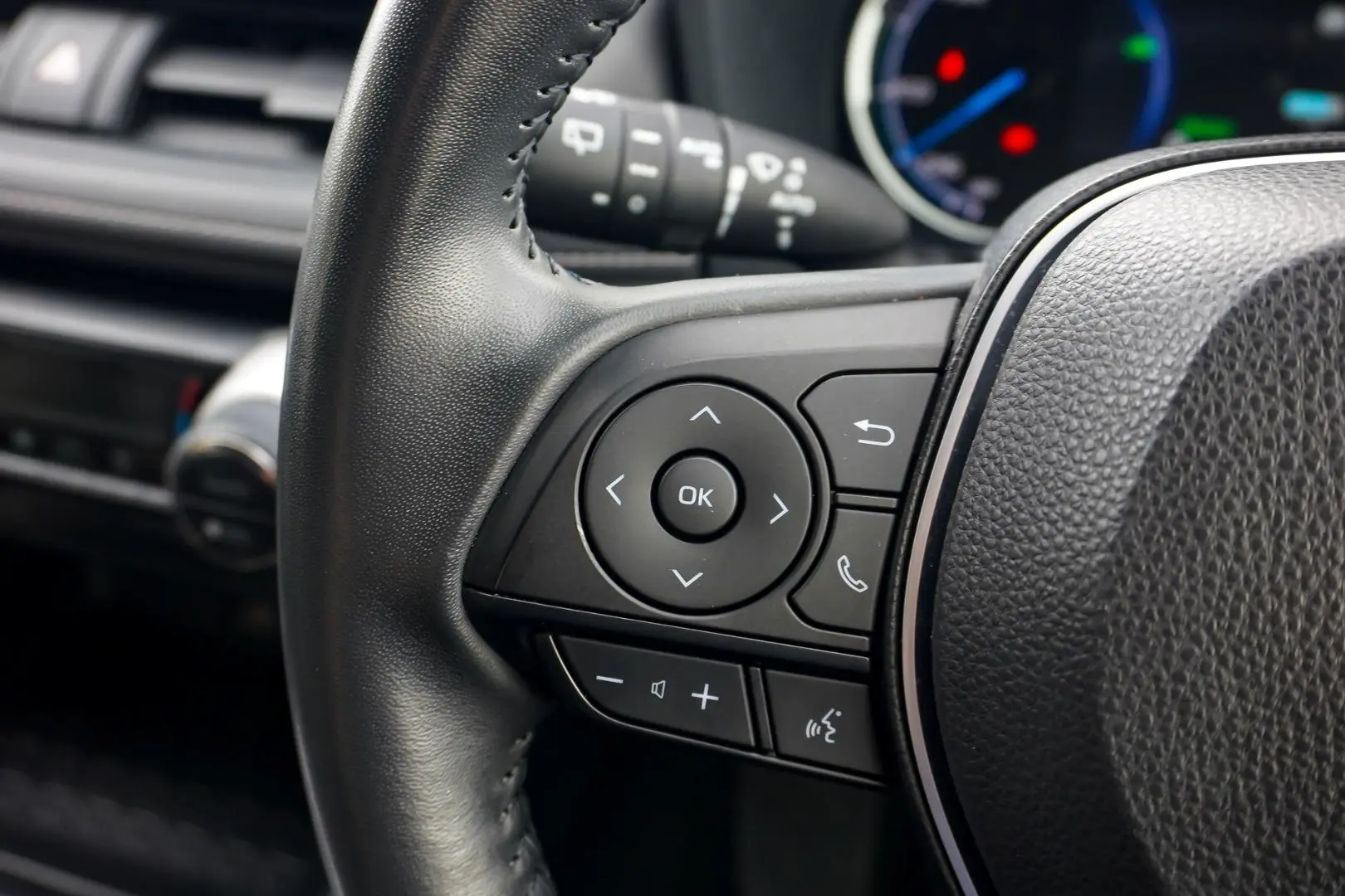 2024 Toyota RAV4 Gallery Image 19