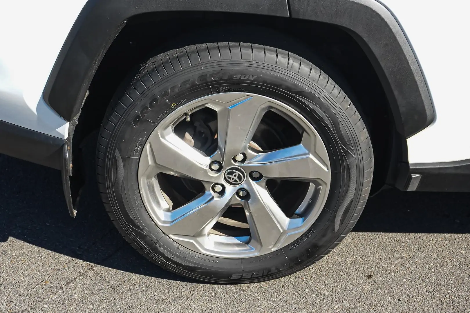 2021 Toyota RAV4 Gallery Image 17