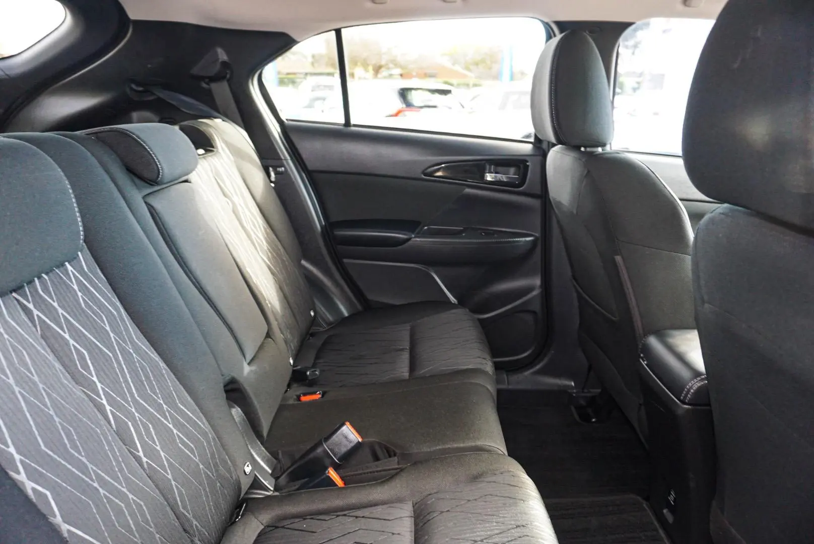 2020 Mitsubishi Eclipse Cross Gallery Image 9