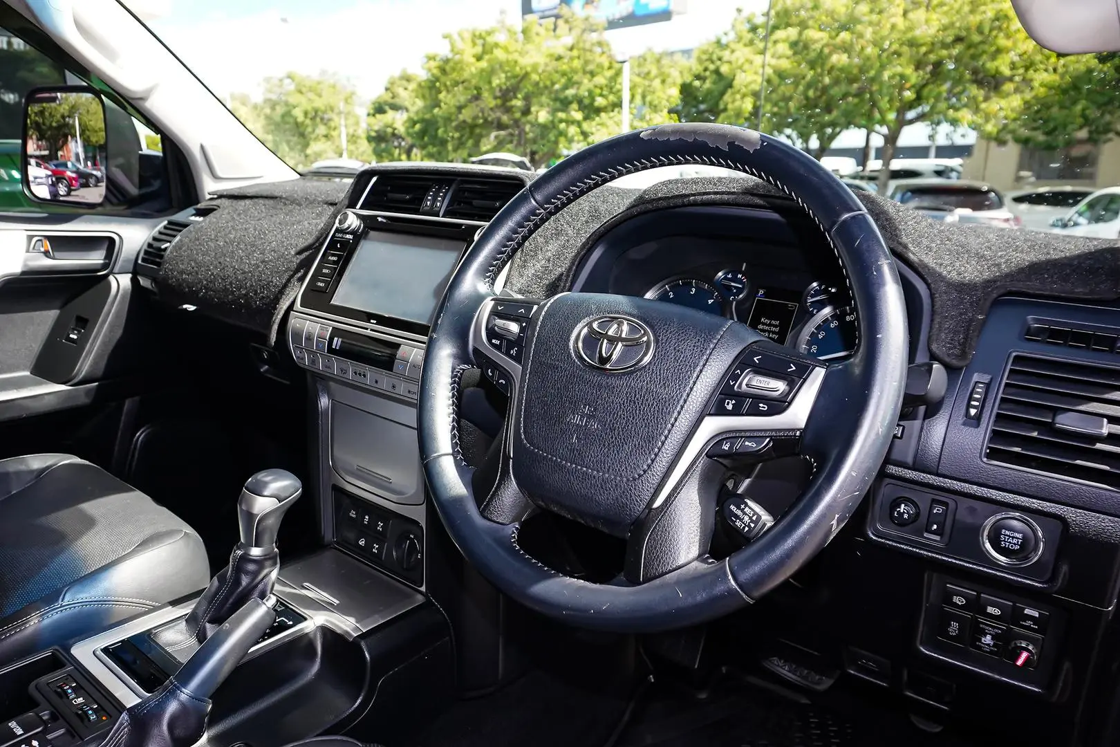 2018 Toyota Landcruiser Prado Gallery Image 7