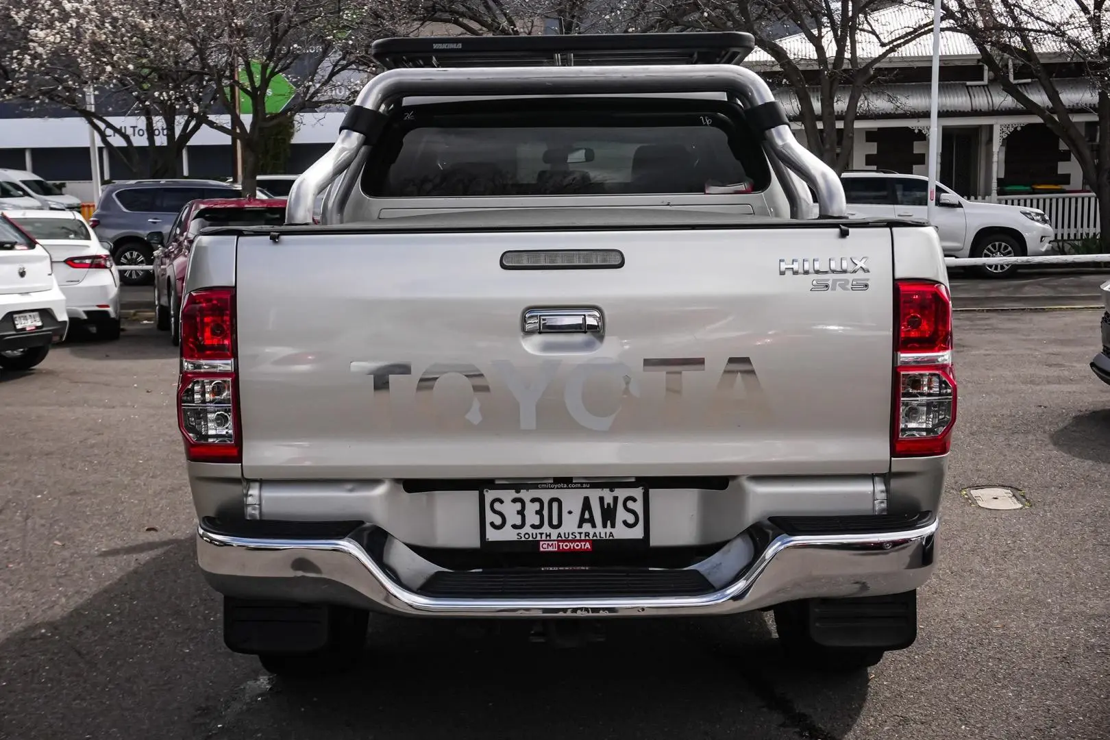 2013 Toyota Hilux Gallery Image 6