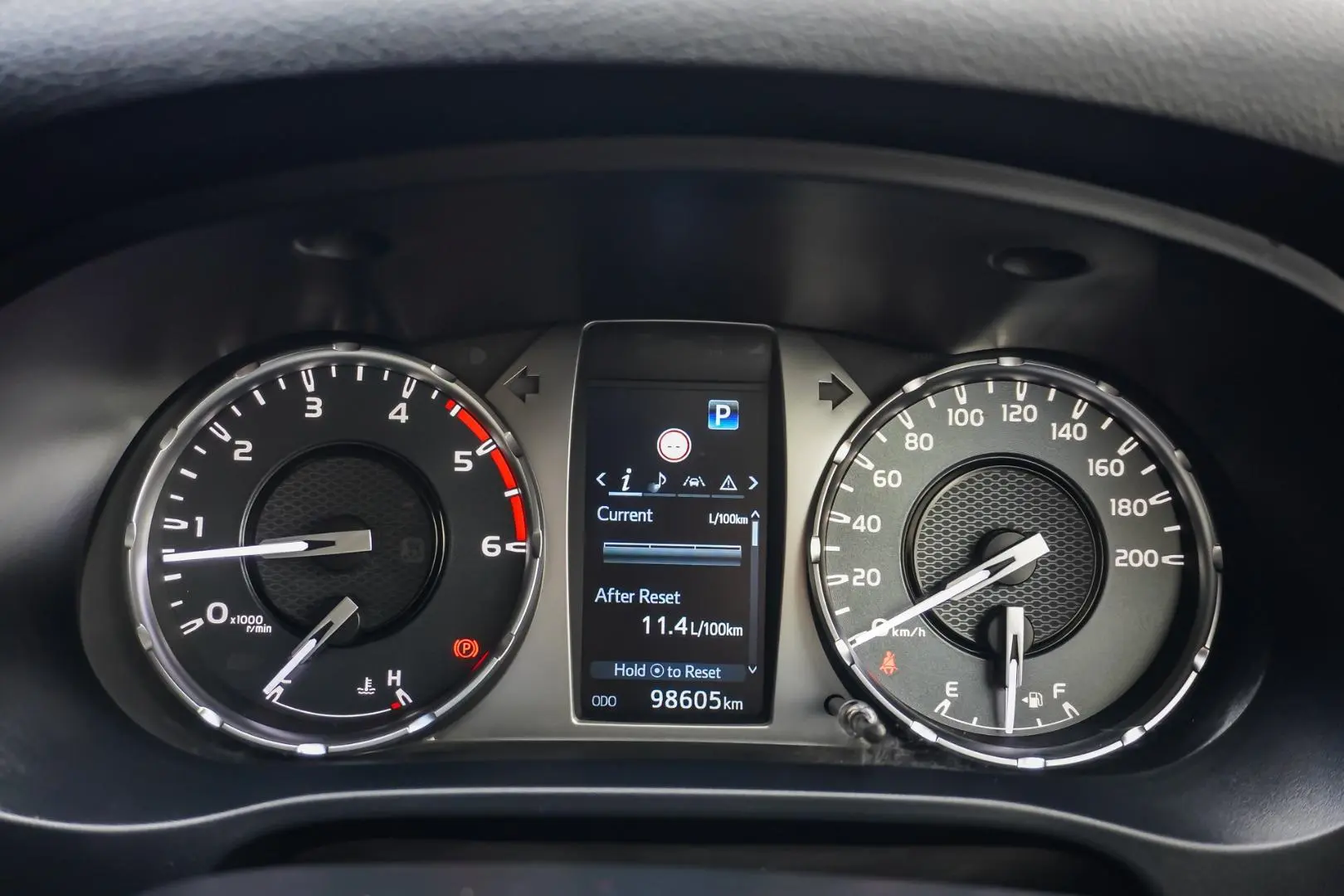 2023 Toyota Hilux Gallery Image 16