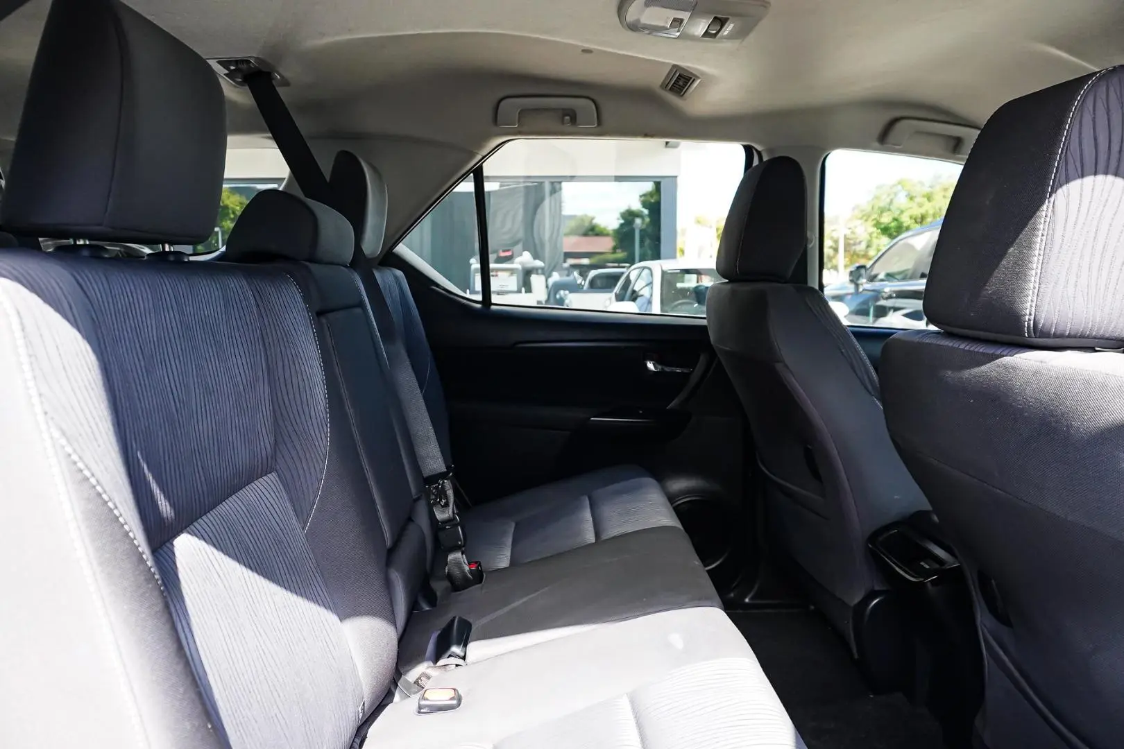 2022 Toyota Fortuner Gallery Image 7