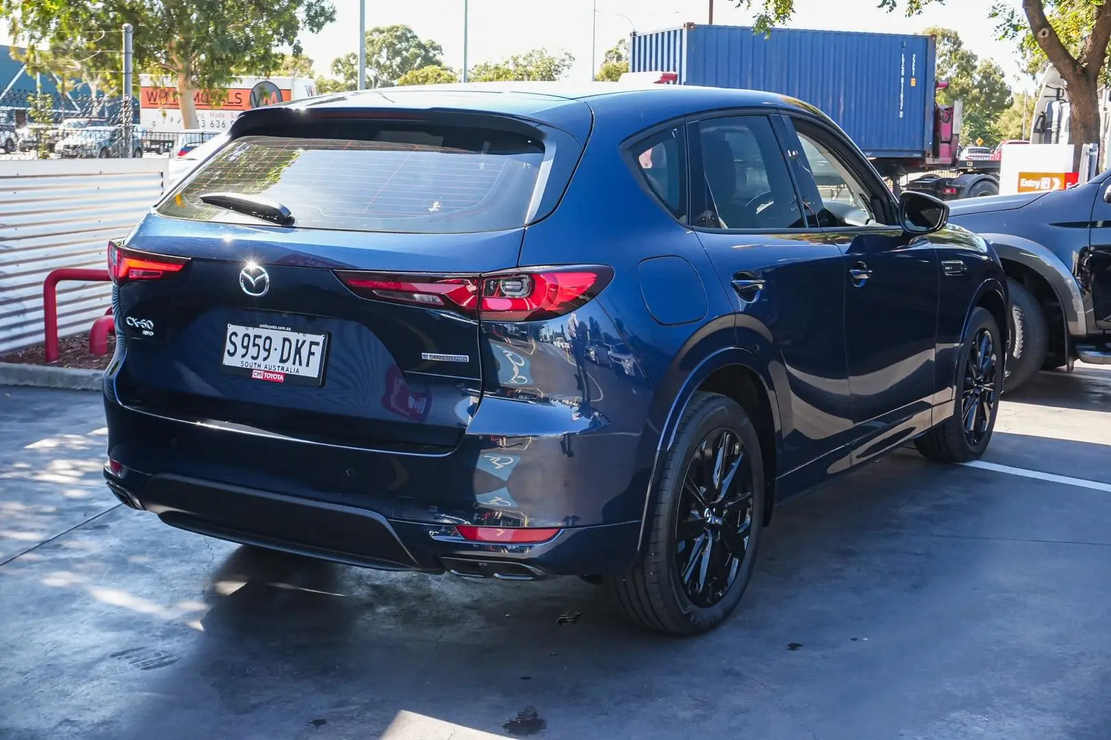 2025 Mazda CX-60 Gallery Image 3