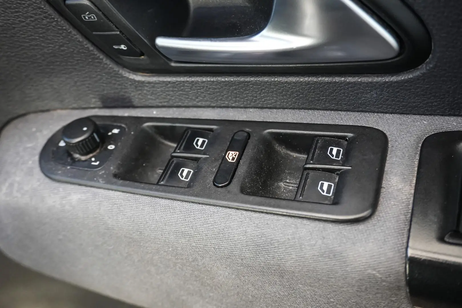 2011 Volkswagen Amarok Gallery Image 19