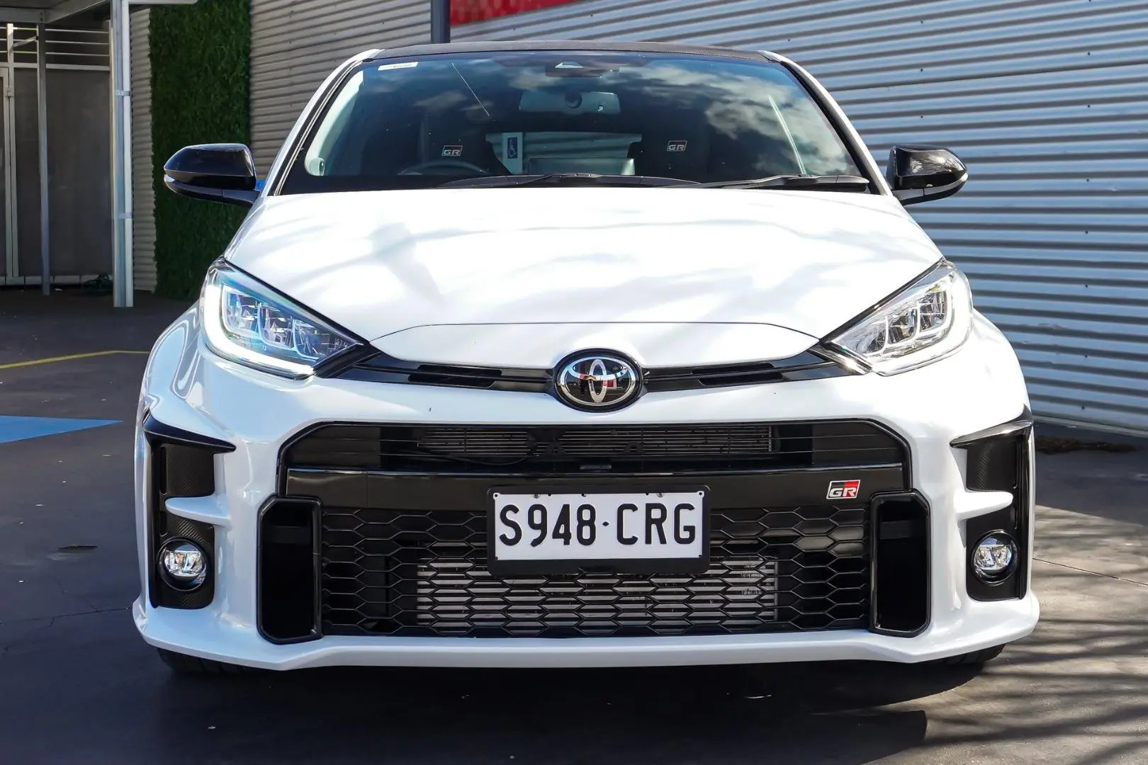 2022 Toyota Yaris Gallery Image 5