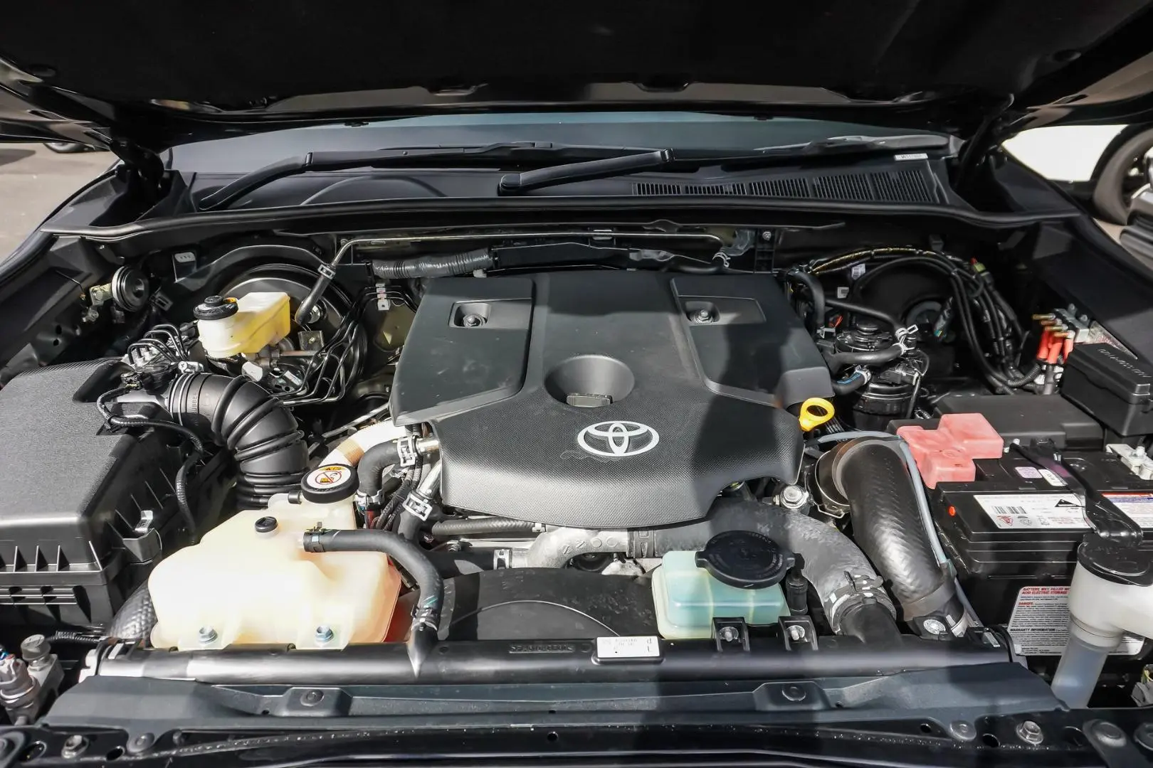 2022 Toyota Hilux Gallery Image 28