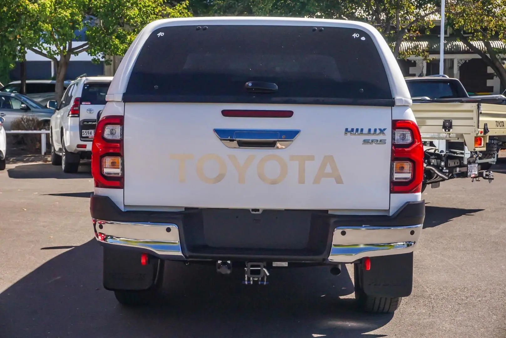 2023 Toyota Hilux Gallery Image 5