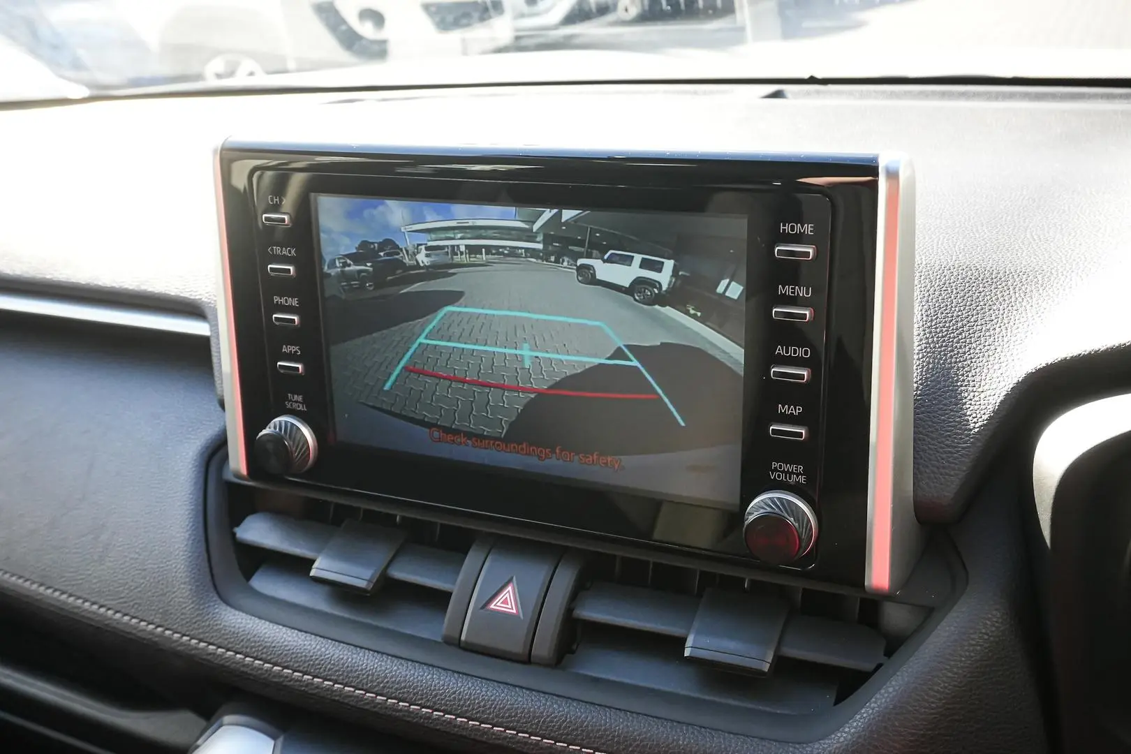 2022 Toyota RAV4 Gallery Image 23