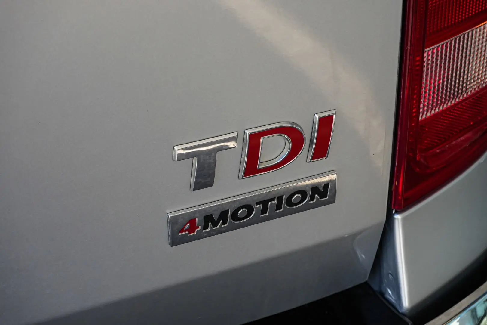 2011 Volkswagen Amarok Gallery Image 16