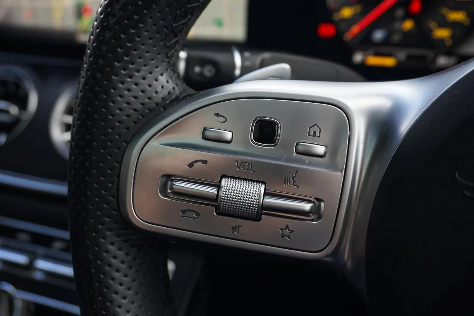 2019 Mercedes-Benz E-Class Gallery Image 21