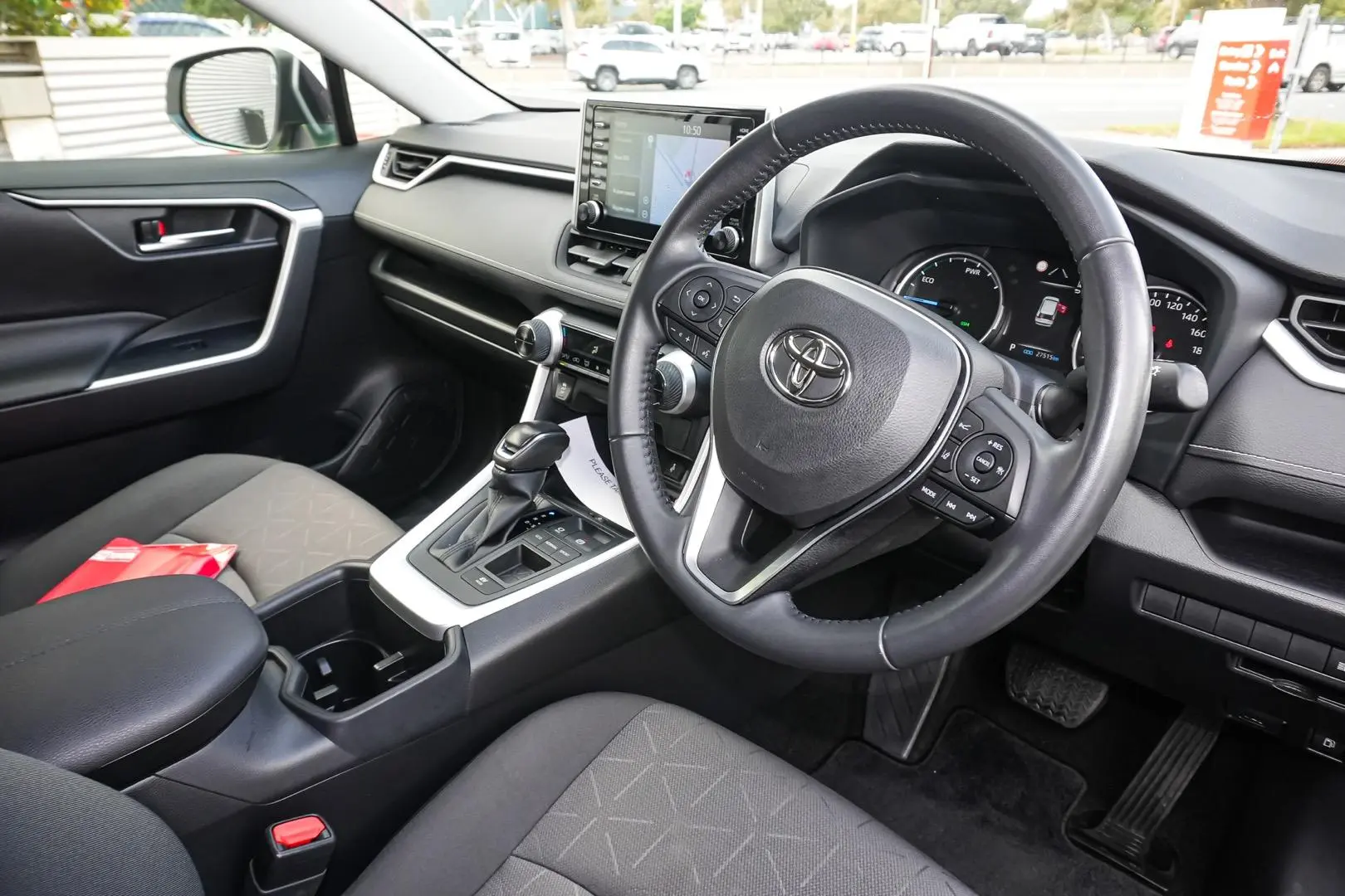 2022 Toyota RAV4 Gallery Image 7